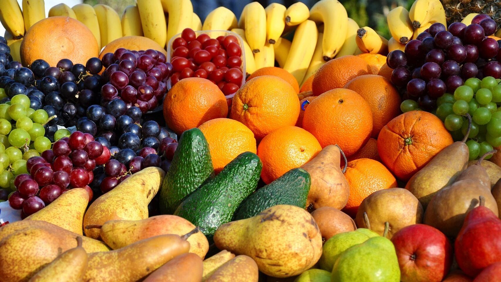 Frutas frescas para la alimentación infantil